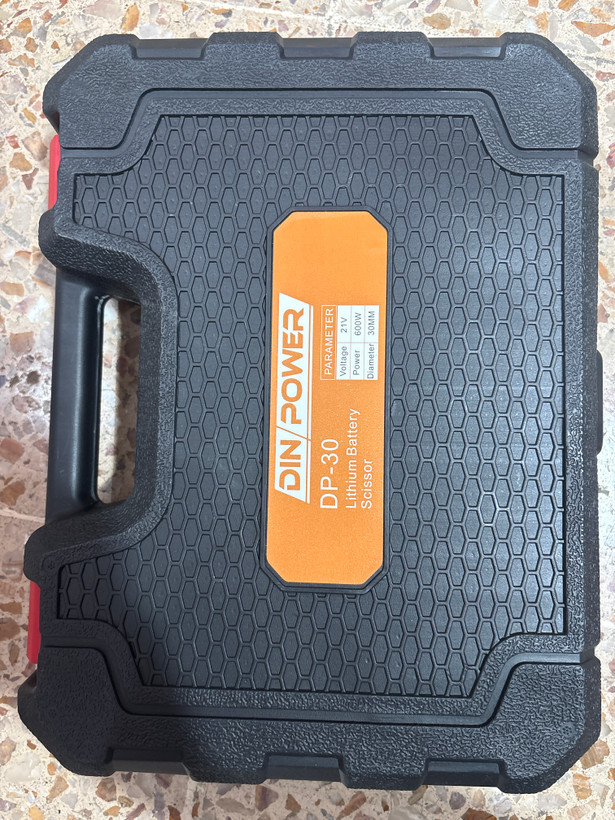 قیچی شاخه زن شارژی ۳۰ میلیمتر دین پاور DP-30